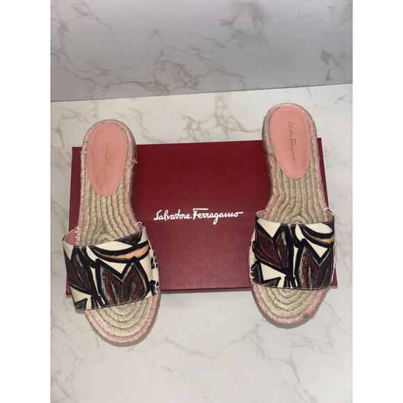 Salvatore Ferragamo Patterned Slides - Picture 2 of 5